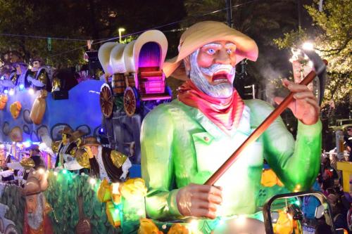 Krewe of Bacchus Parade - Mardi Gras 2018 0203