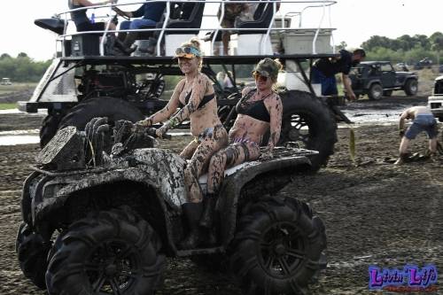 My Muddy Valentine at PlantBamboo 02-16-2019 0858 