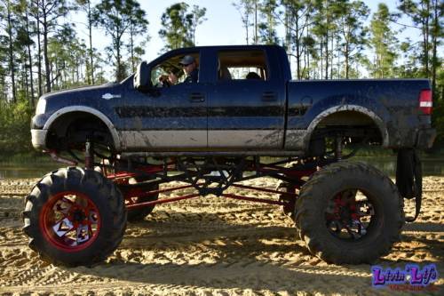Trucks Gone Wild at Redneck Mud Park - Spring Break - Daytime 0048