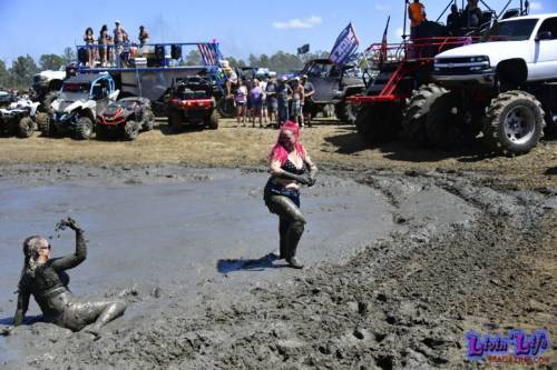 Trucks Gone Wild at Redneck Mud Park - Spring Break - Daytime 0378