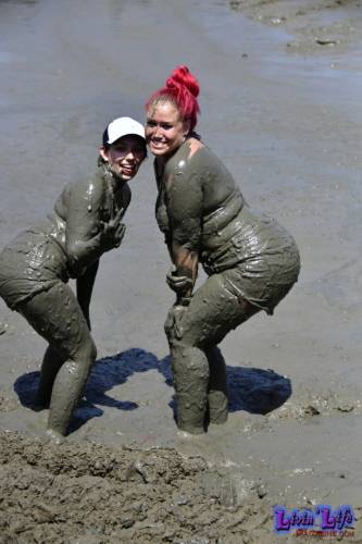 Trucks Gone Wild at Redneck Mud Park - Spring Break - Daytime 0423