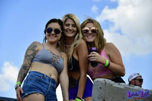 Trucks Gone Wild at Redneck Mud Park - Spring Break - Daytime 0661