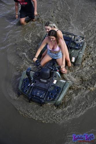 Trucks Gone Wild at Redneck Mud Park - Spring Break - Daytime 1039