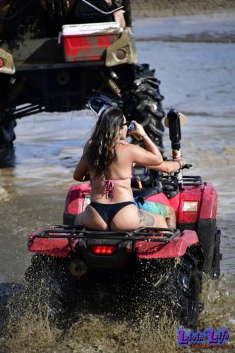 Trucks Gone Wild at Redneck Mud Park - Spring Break - Daytime 1148