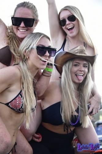 Trucks Gone Wild at Redneck Mud Park - Spring Break - Daytime 1329