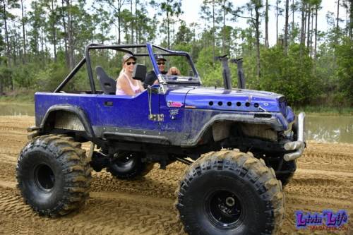 Trucks Gone Wild at Redneck Mud Park - Spring Break - Daytime 1762