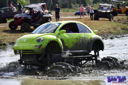 Trucks Gone Wild at Redneck Mud Park - Spring Break - Daytime 1882