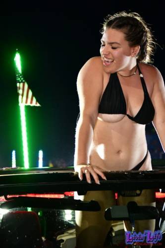 Trucks Gone Wild at Redneck Mud Park - Spring Break 2022 - Night Life 1142