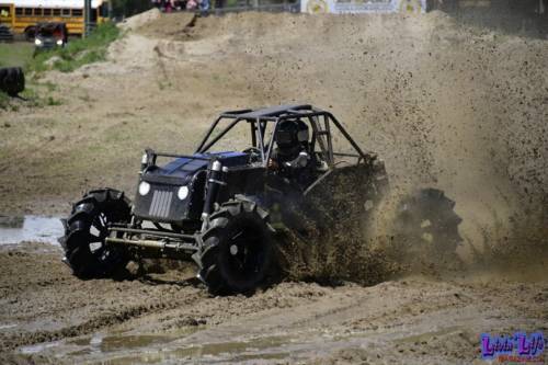 Trucks Gone Wild at Redneck Mud Park - Spring Break - Racing 0331