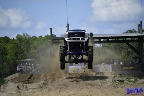 Trucks Gone Wild at Redneck Mud Park - Spring Break - Racing 0353
