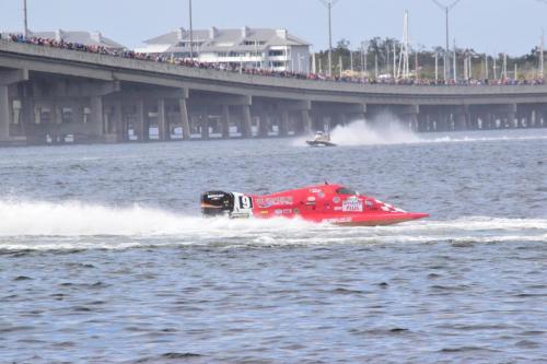 Formula-2 Powerboat Racing at the Bradenton Area River Regatta