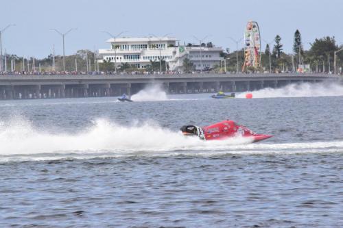 Formula-2 Powerboat Racing at the Bradenton Area River Regatta