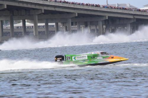 Formula-2 Powerboat Racing at the Bradenton Area River Regatta
