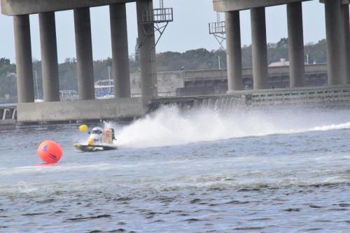 Formula-2 Powerboat Racing at the Bradenton Area River Regatta