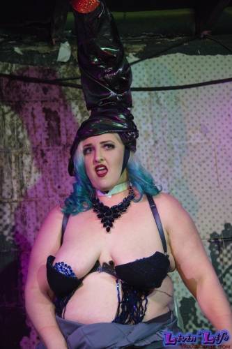 PastieGate at Rain Dog - Edith Meowt - 01-11-19 - 033