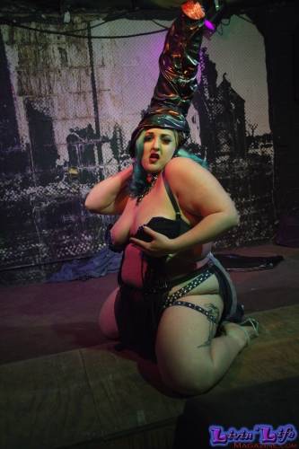 PastieGate at Rain Dog - Edith Meowt - 01-11-19 - 047