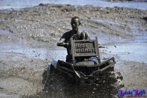 Plantbamboo (Trucks Gone Wild) Muddy Valentine 2021 - 021