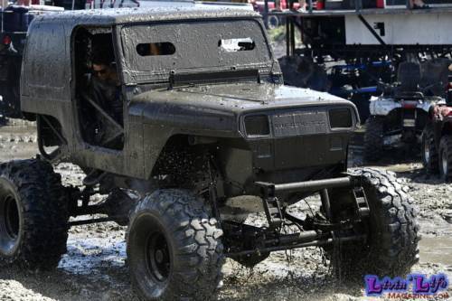 Plantbamboo (Trucks Gone Wild) Muddy Valentine 2021 - 028