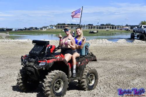 Plantbamboo (Trucks Gone Wild) Muddy Valentine 2021 - 029