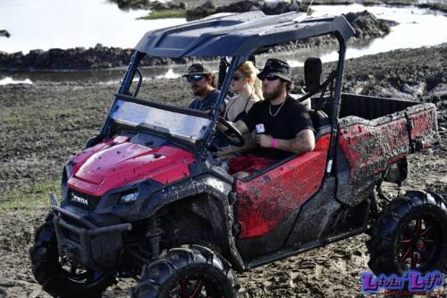Plantbamboo (Trucks Gone Wild) Muddy Valentine 2021 - 099