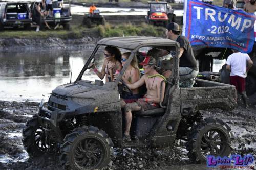 Plantbamboo (Trucks Gone Wild) Muddy Valentine 2021 - 129