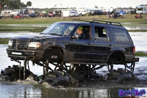 Plantbamboo (Trucks Gone Wild) Muddy Valentine 2021 - 130