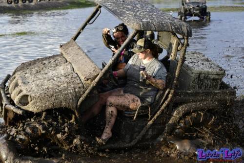 Plantbamboo (Trucks Gone Wild) Muddy Valentine 2021 - 241