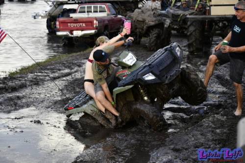 Plantbamboo (Trucks Gone Wild) Muddy Valentine 2021 - 250