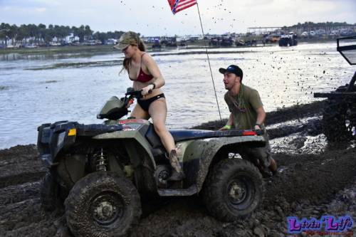 Plantbamboo (Trucks Gone Wild) Muddy Valentine 2021 - 260