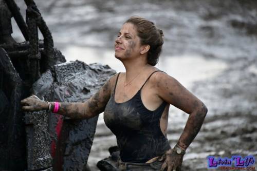 Plantbamboo (Trucks Gone Wild) Muddy Valentine 2021 - 265