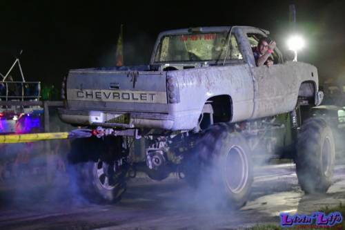 Plantbamboo Muddy Valentine Truck Pull 2021 - 001