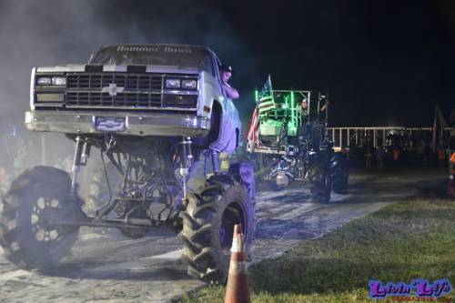 Plantbamboo Muddy Valentine Truck Pull 2021 - 016