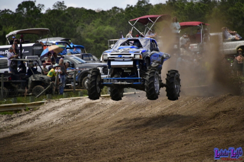 Trucks Gone Wild at Redneck Mud Park - Spring Break - Racing 0404