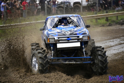 Trucks Gone Wild at Redneck Mud Park - Spring Break - Racing 0413