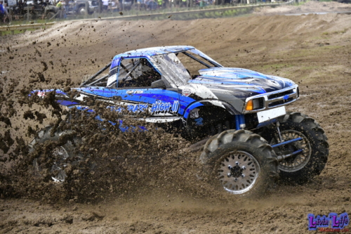 Trucks Gone Wild at Redneck Mud Park - Spring Break - Racing 0419
