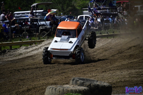 Trucks Gone Wild at Redneck Mud Park - Spring Break - Racing 0665