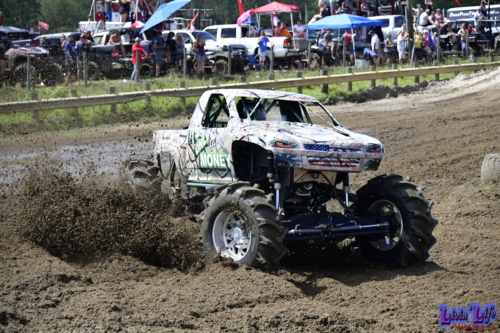 Trucks Gone Wild at Redneck Mud Park - Spring Break - Racing 0717