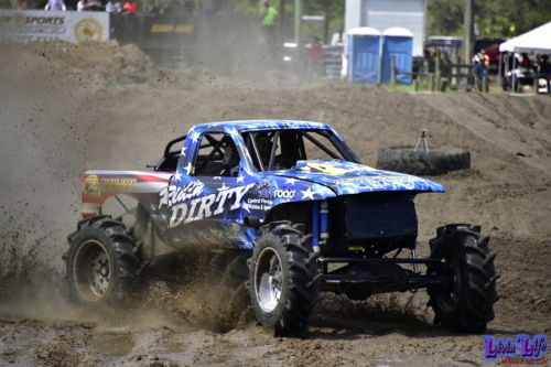 Trucks Gone Wild at Redneck Mud Park - Spring Break - Racing 0756