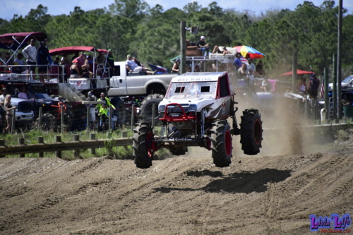Trucks Gone Wild at Redneck Mud Park - Spring Break - Racing 0894
