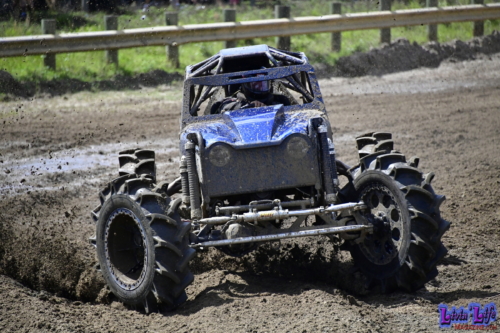 Trucks Gone Wild at Redneck Mud Park - Spring Break - Racing 0952