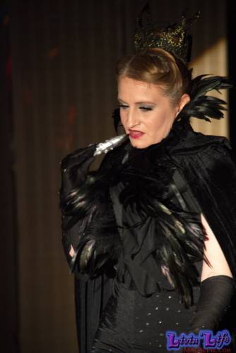A Night of Burlesque - Heroes and Villains at ZenfiniTea
