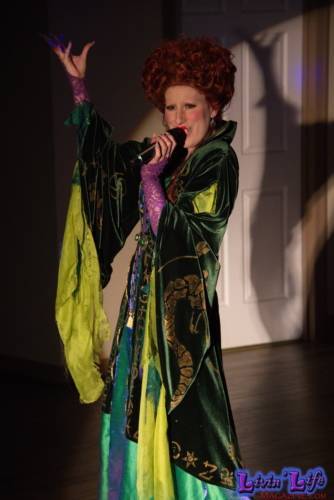 A Night of Burlesque - Heroes and Villains at ZenfiniTea