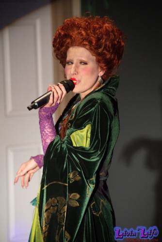 A Night of Burlesque - Heroes and Villains at ZenfiniTea