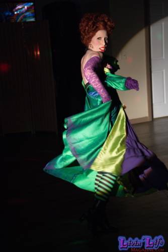 A Night of Burlesque - Heroes and Villains at ZenfiniTea