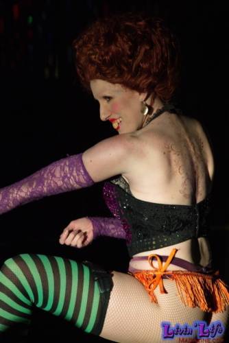 A Night of Burlesque - Heroes and Villains at ZenfiniTea