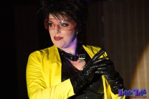 A Night of Burlesque - Heroes and Villains at ZenfiniTea