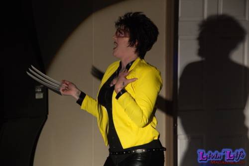 A Night of Burlesque - Heroes and Villains at ZenfiniTea