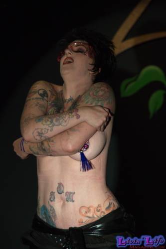A Night of Burlesque - Heroes and Villains at ZenfiniTea