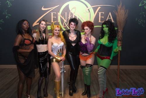 A Night of Burlesque - Heroes and Villains at ZenfiniTea