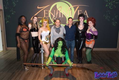 A Night of Burlesque - Heroes and Villains at ZenfiniTea